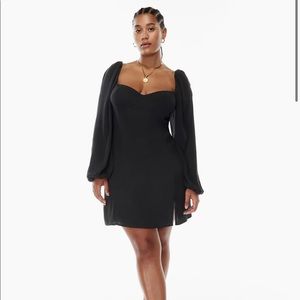 Aritzia Dress
